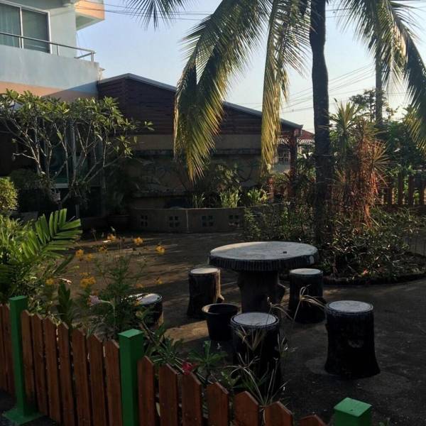 Sunshine Place