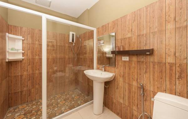 Belmont Village Hotel