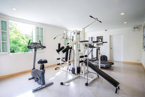 Chateau de Khaoyai Hotel & Resort (SHA Extra Plus)