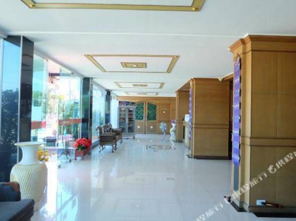 JRD Grand Place Hotel