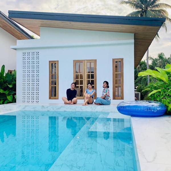 Rak Arun Villa (4 Bedroom 15  Person)