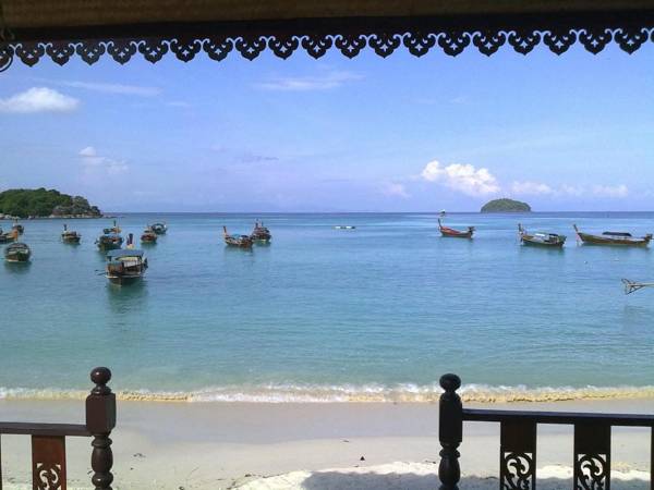 Lipe Power Beach Resort