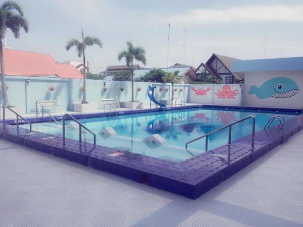 Khum Suphan Hotel