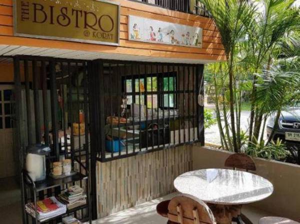 Sansabai House Hotel