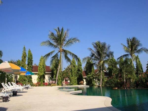 Baan Saen Sook Villas