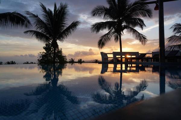 Grand Hill Residence