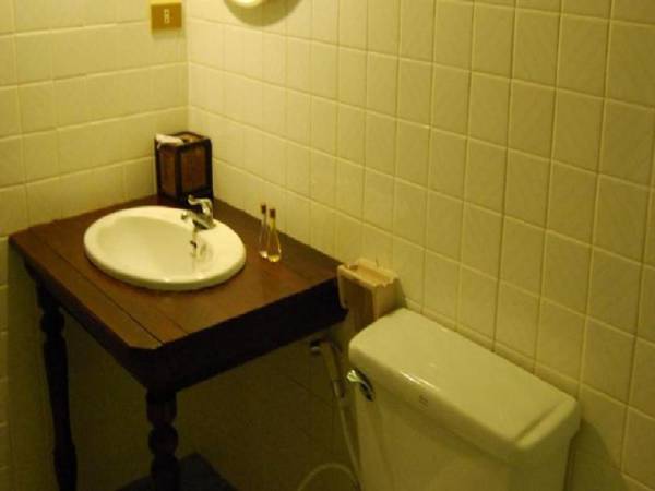 Rose Garden Samui Bungalows