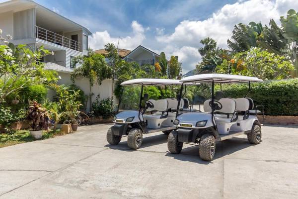 Luxury villa Baylis in a full service resort with beachclub