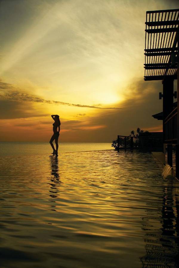Sea Front Pool Villas by The Sarann