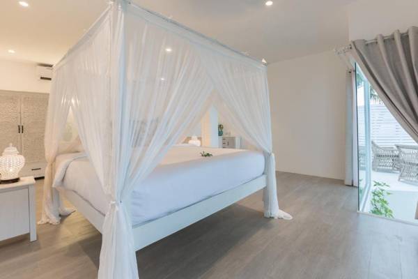 Tembo Beach Club & Resort