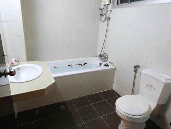 Laemchabang City Hotel (SHA Extra Plus)