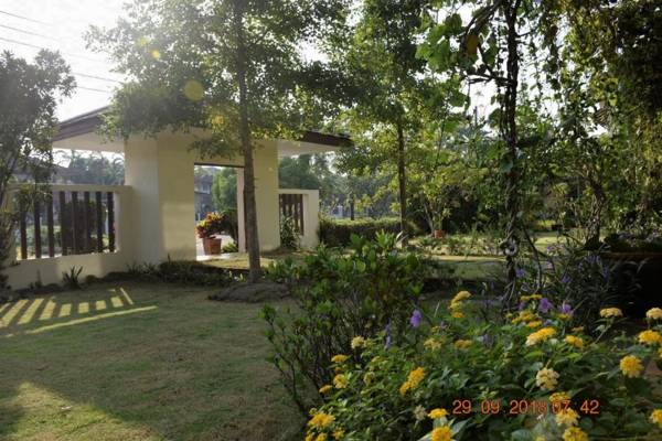 Rimtalay Angsila Guesthouse