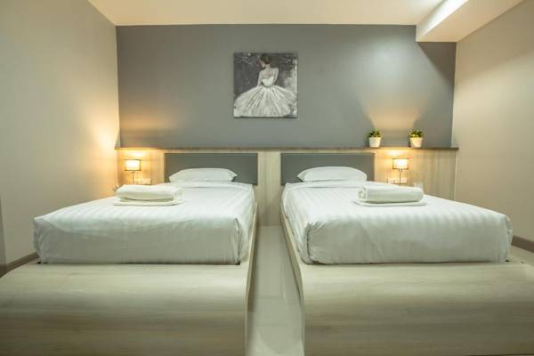 Central Place Angsila