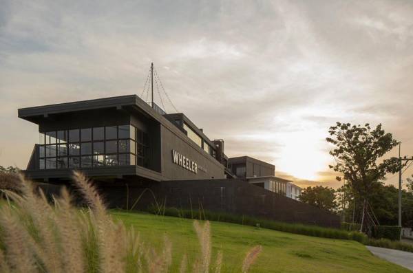 Wheeler Bed & Bike Hotel (SHA Plus)