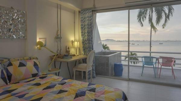 Marinos Beach House มารินอส บีชเฮ้าส์