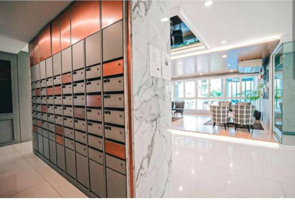 Hill & Sea Balcony 1 Bedroom & 1 Living Room @BluX