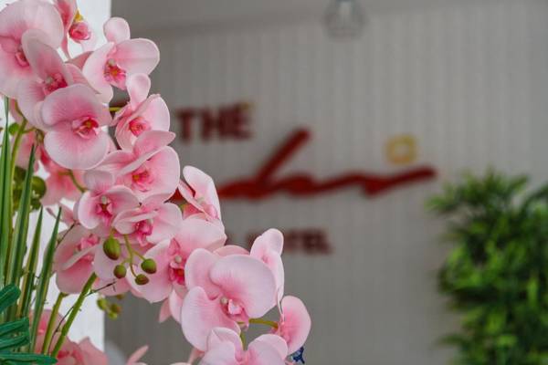 The Shades Economy Hotel Patong Beach Road