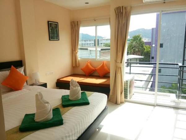 Island Patong Beachfront Hotel
