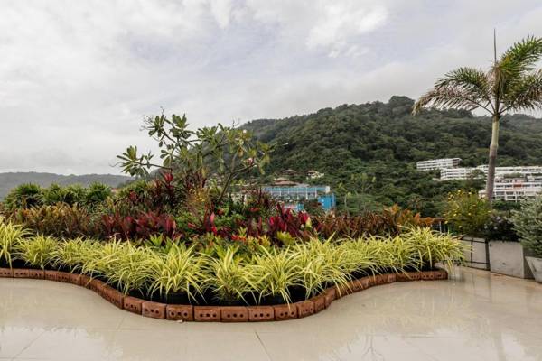 Suite Studio Apt With Hot Tub Bath In Front Pa Tong Beach