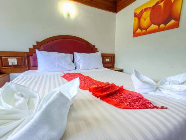 Black Pearl 100 meters from Patong Beach