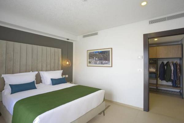 MAIA HOTEL SUITES