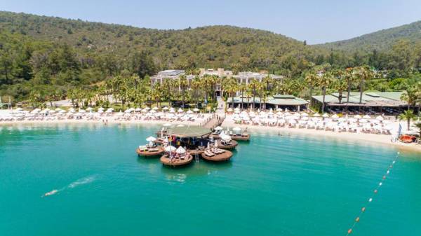 Crystal Green Bay Resort & Spa - Ultimate All Inclusive