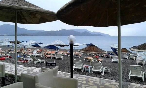 Hera Beach Hotel