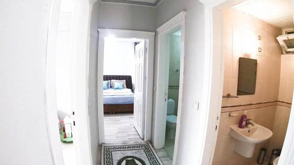 Three bedrooms across the Lara beaches