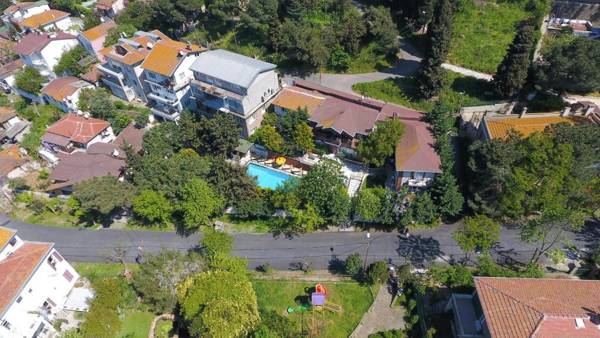 Karadağ Apart Hotel