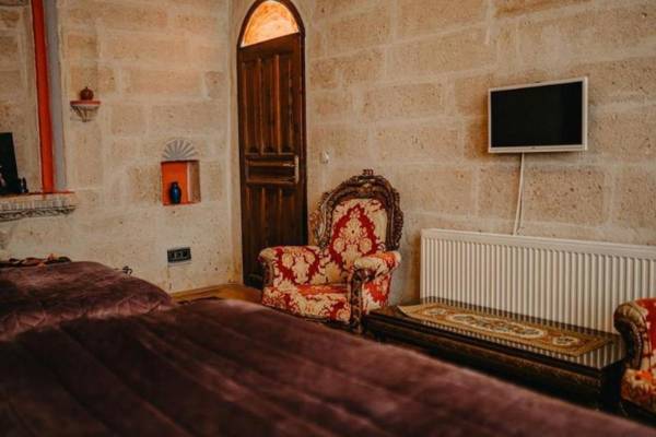 Helios Cave Hotel