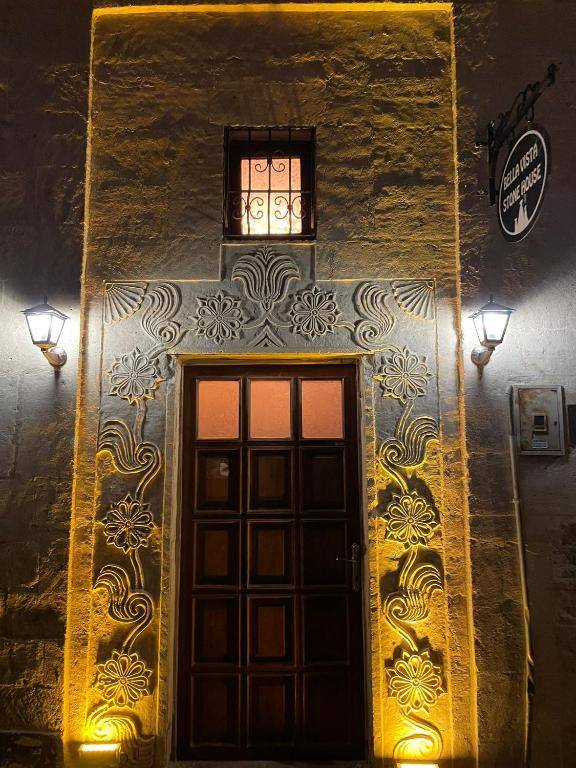 Bella Vista Stone House