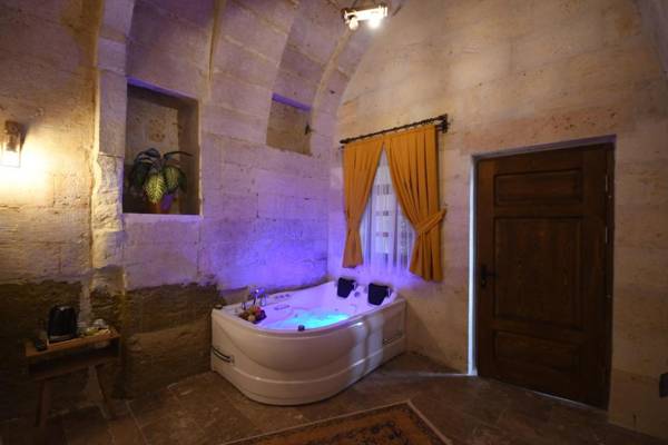 Lavinia Cappadocia Cave