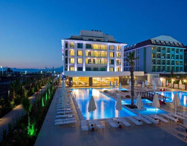 DAY&NIGHT Connected Club Life Belek