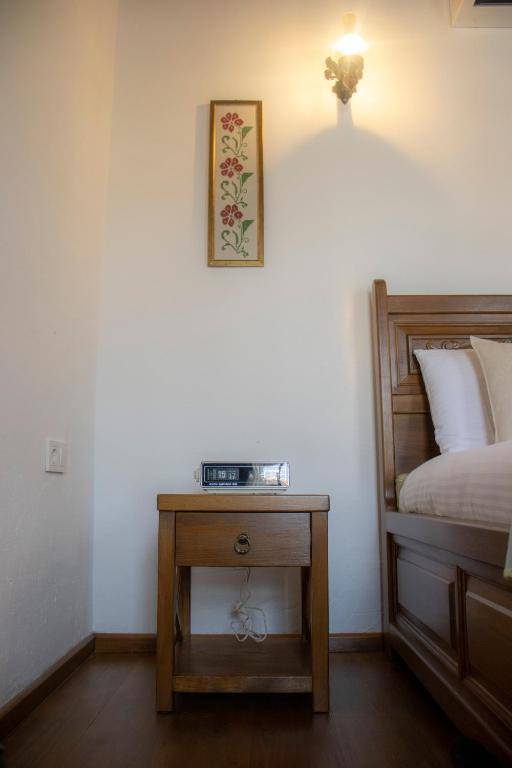 Aycan Hanım Konağı