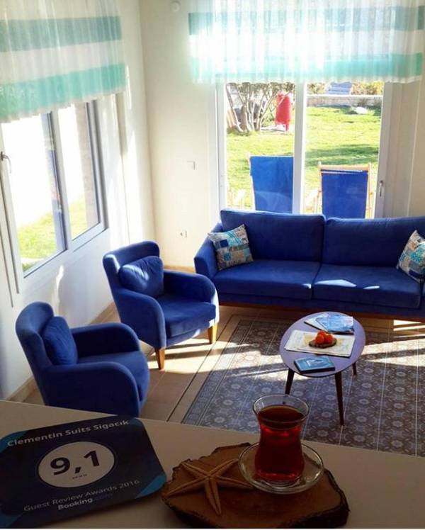 Clementin Suits Sigacık