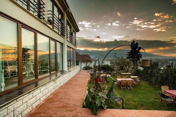 Sapanca Villa Suite Boutique Hotel