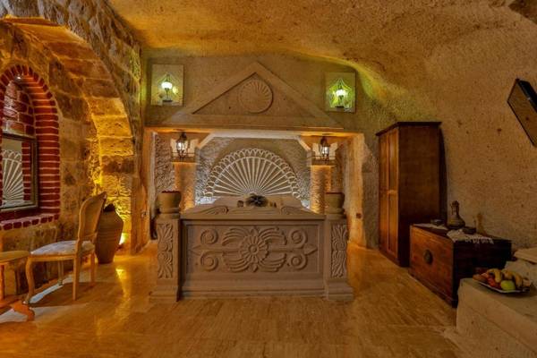 Casia Cave Suites