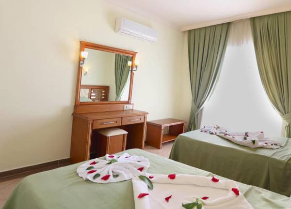 Club Karakas Apart Otel