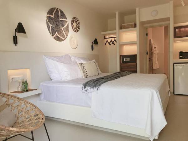 Perios Beach House - Adults Only