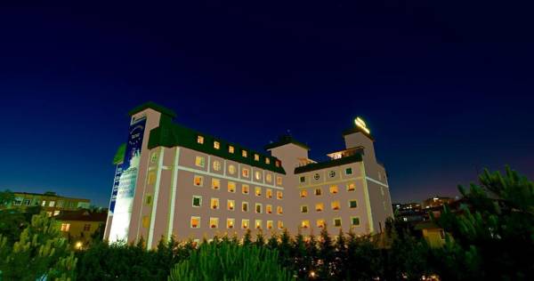 The Green Park Hotel Merter