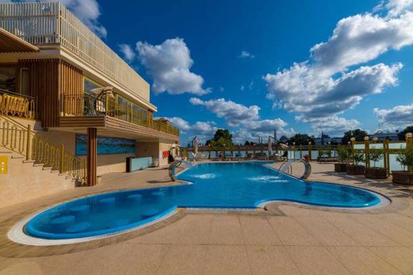 Celal Aga Konagi Metro Hotel