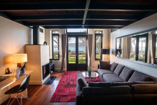 Sumahan - on the Water