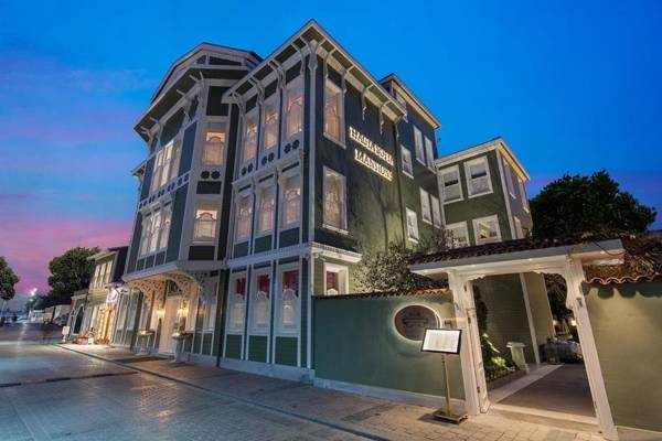 Hagia Sofia Mansions Istanbul Curio Collection by Hilton
