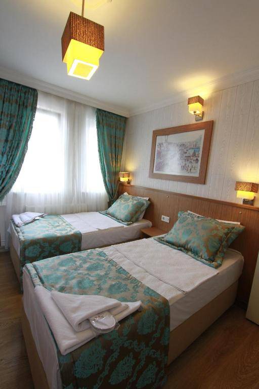 Agora Boutique Hotel & Bistro