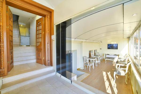 Nayla Palace Hotel-Special Category