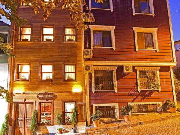 Fides Hotel