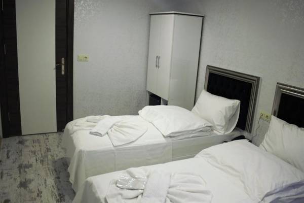 Paradise Airport Hotel