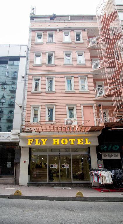 Fly Hotel