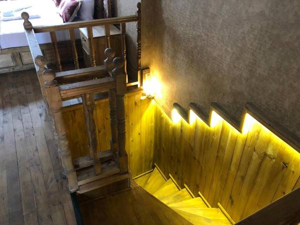 Enderun by Otantik Suites