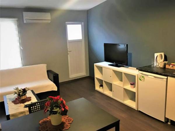 Istanberry - Happy Flats